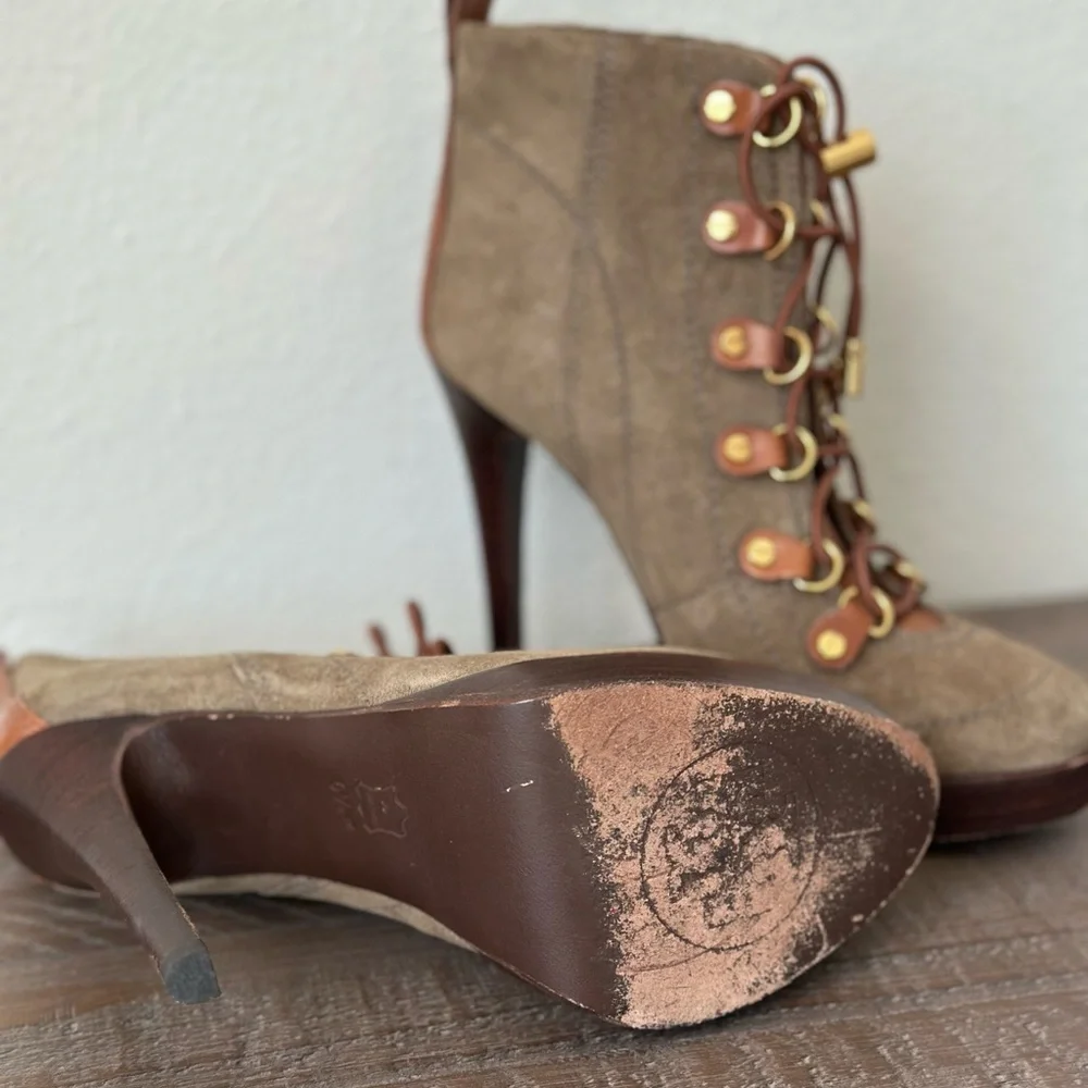 Tory Burch High Heel Ankle Boots - Picture 3 of 4